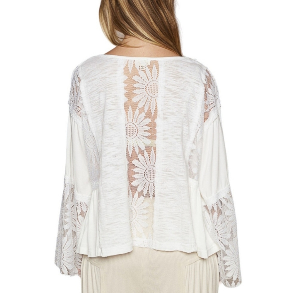 POL Relaxed Fit Jersey Top Sunflower Lace Patches - Picture 3 of 7